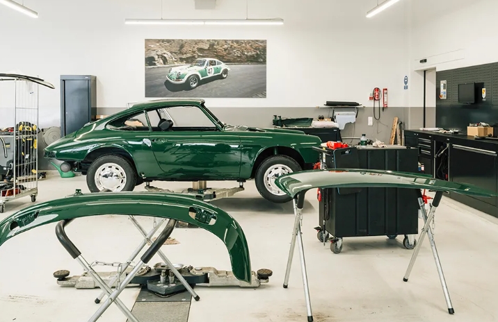 A retro Porsche being rebuilt in the workshop at My Garage